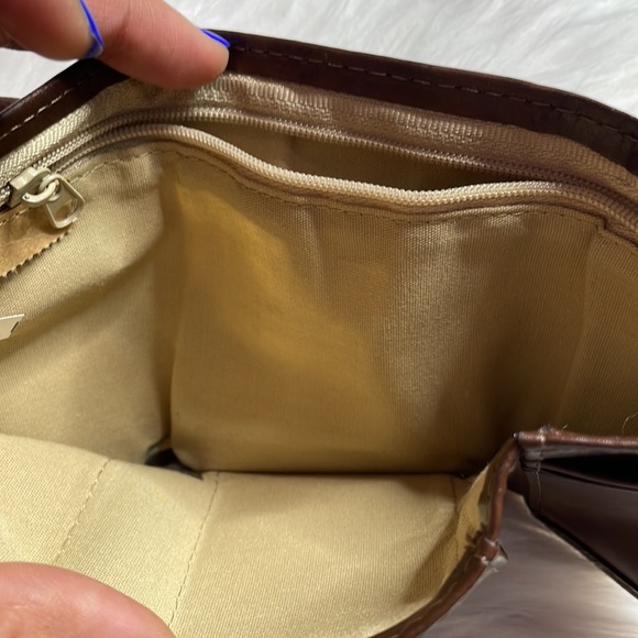 Mens Dockers RFID-Blocking Trifold Wallet with Zipper - Picture 3 of 3